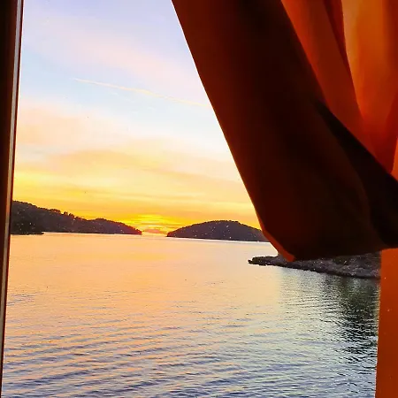 Casa Naranja Croatia Διαμέρισμα Vela Luka